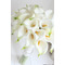 Die Braut hält eine Simulation Calla Lilie Blume Blumenstrauß Brautjungfer Blume Blumenmädchen hand - Seite 1