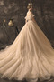 A Linie Sternenklar Lange Trichter Satin Natürliche Taille Hochzeitskleid - Seite 2