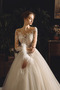 Natürliche Taille Schöne Illusionshülsen Gericht Zug Hochzeitskleid - Seite 4