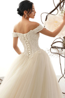 A Linie Elegante Mehrschichtig T Hemd Draussen Hochzeitskleid