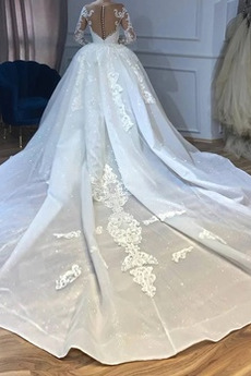 Lange Ärmel Invertiertes Dreieck Bördeln Lange Hochzeitskleid
