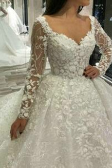 Luxuriös Fegen zug Bördeln Reißverschluss V-Ausschnitt Hochzeitskleid
